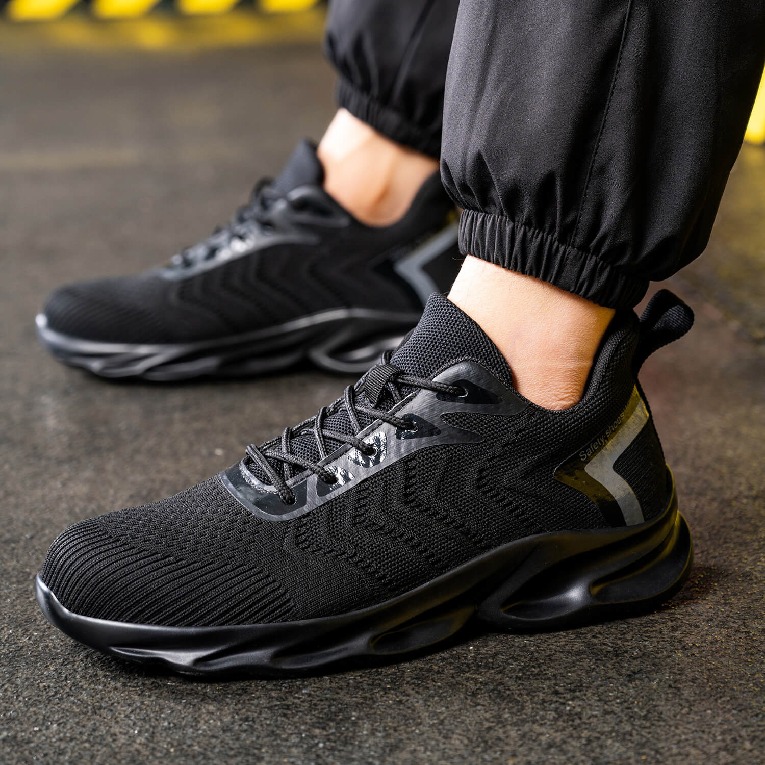 Maven Composite Toe Lightweight Work Sneakers